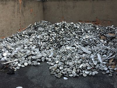 氧化铝废料含量_氧化铝的废料能做什么